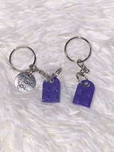 Load image into Gallery viewer, LEGO Heart Keychain - Two pieces
